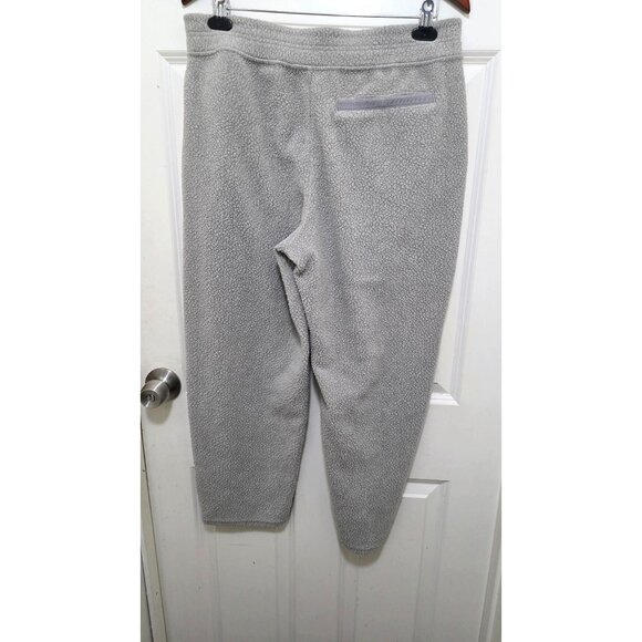 Patagonia Women's Gray Shearling Fleece Cropped Sweatpants Size L - Picture 3 of 7